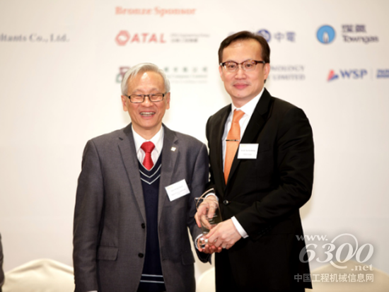 413英达科技施伟斌荣获“香港理工大学杰出校友奖(机械工程)”109.png