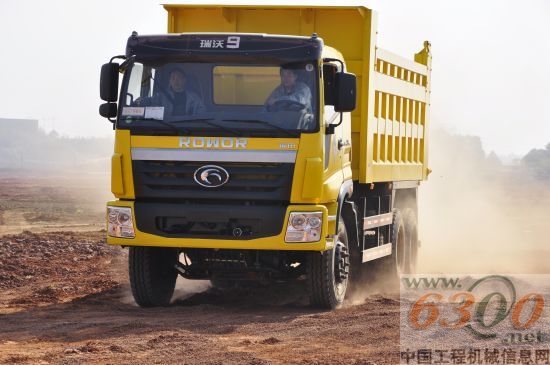 福田瑞沃重卡TDX上市