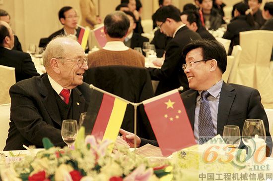 三一 普茨迈斯特